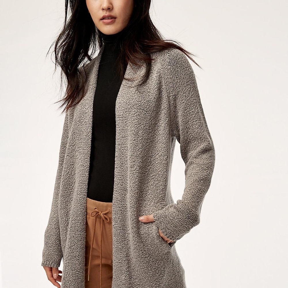 aritzia COMMUNITY Vetus Sweater Size XS